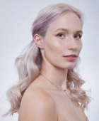 Trendy v líčení pro rok 2025