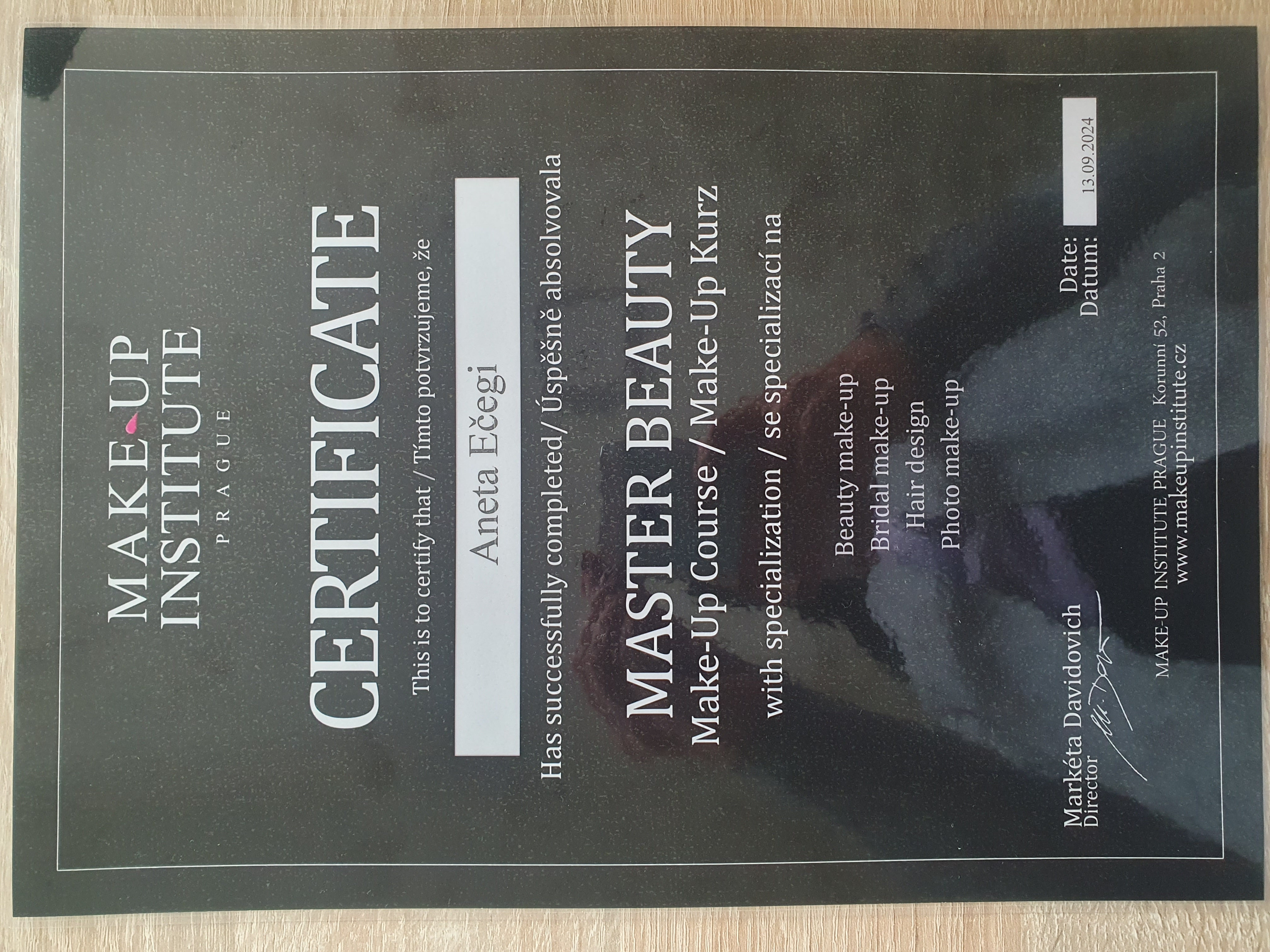 Stala jsem se certifikovanou vizážistkou